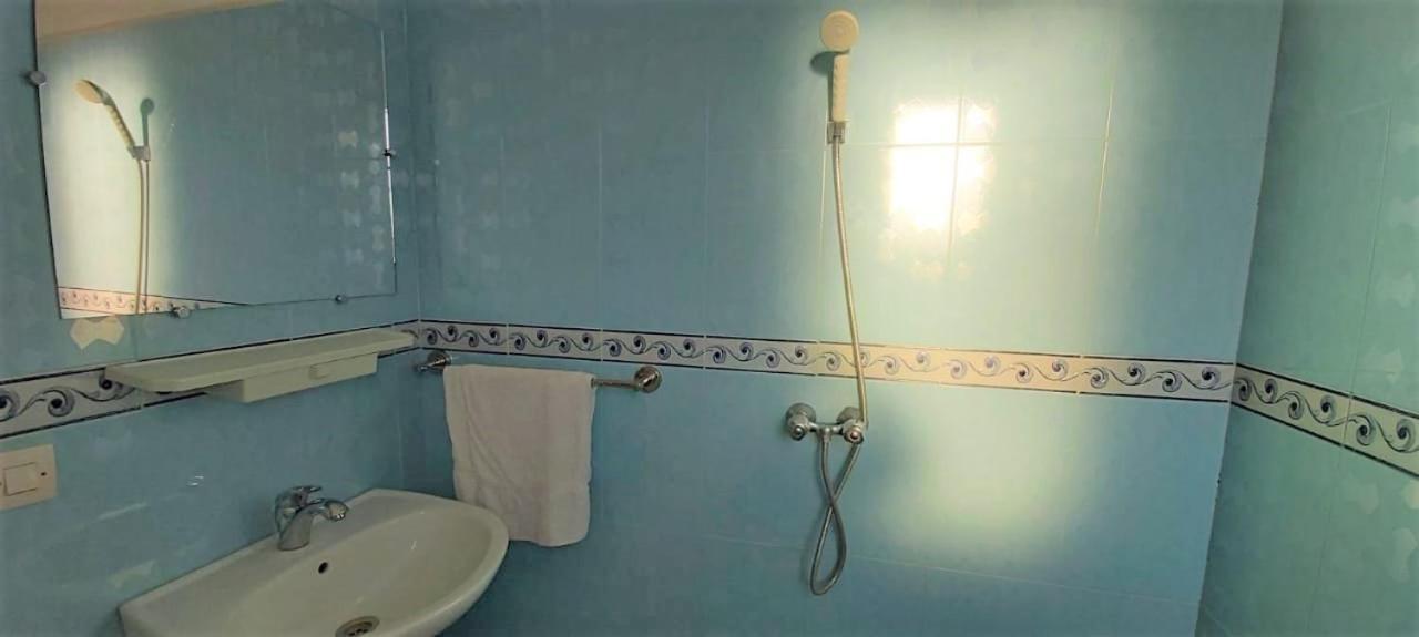 Hotel Titrit Tafraout Bagian luar foto